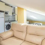 Cozy Apartment In Malaga With Kitchen